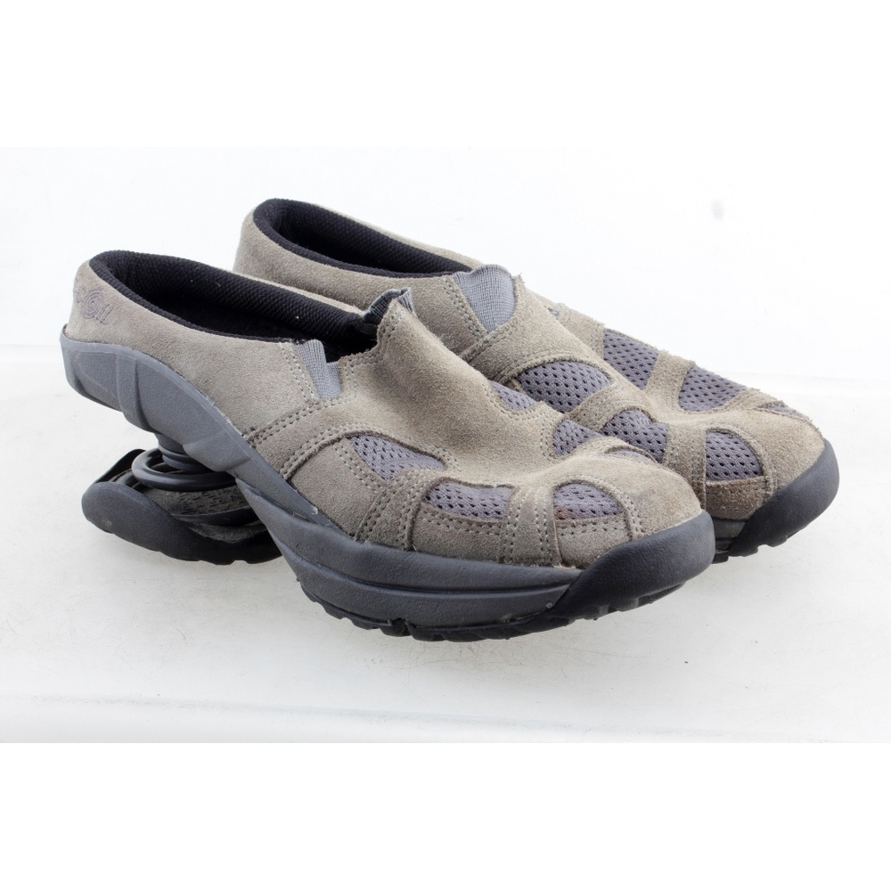 Z-Coil Slip on Shoes US W8 Gray Clog Leather